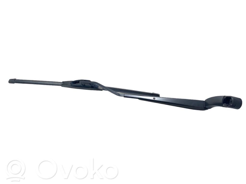 Chevrolet Camaro Priekinio stiklo valytuvų kojelė 