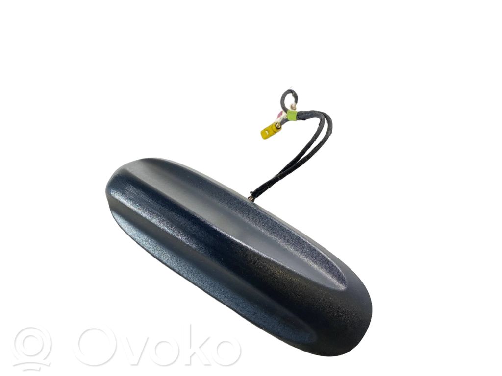 Dodge Durango GPS-pystyantenni 