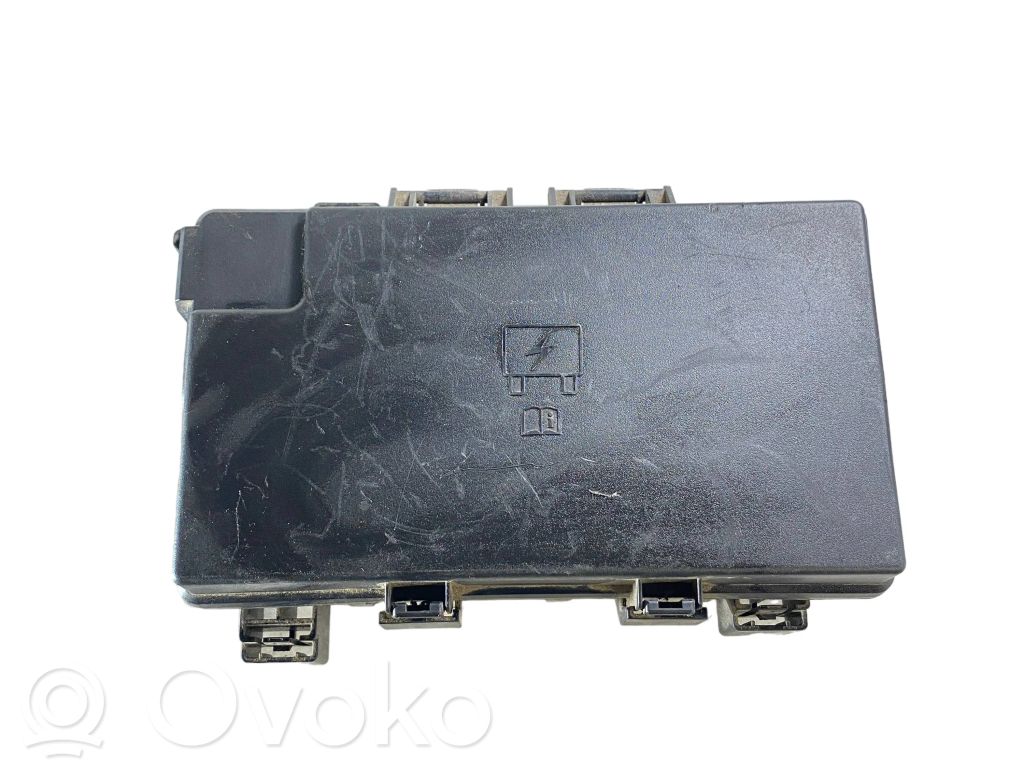 Dodge Durango Fuse box set 
