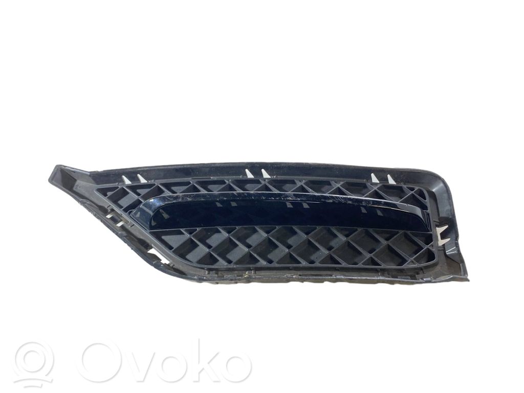 BMW X1 E84 Front bumper lower grill 