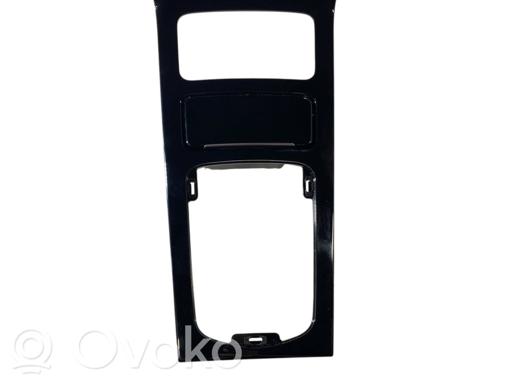 Porsche Cayenne (92A) Gear shifter surround trim plastic 