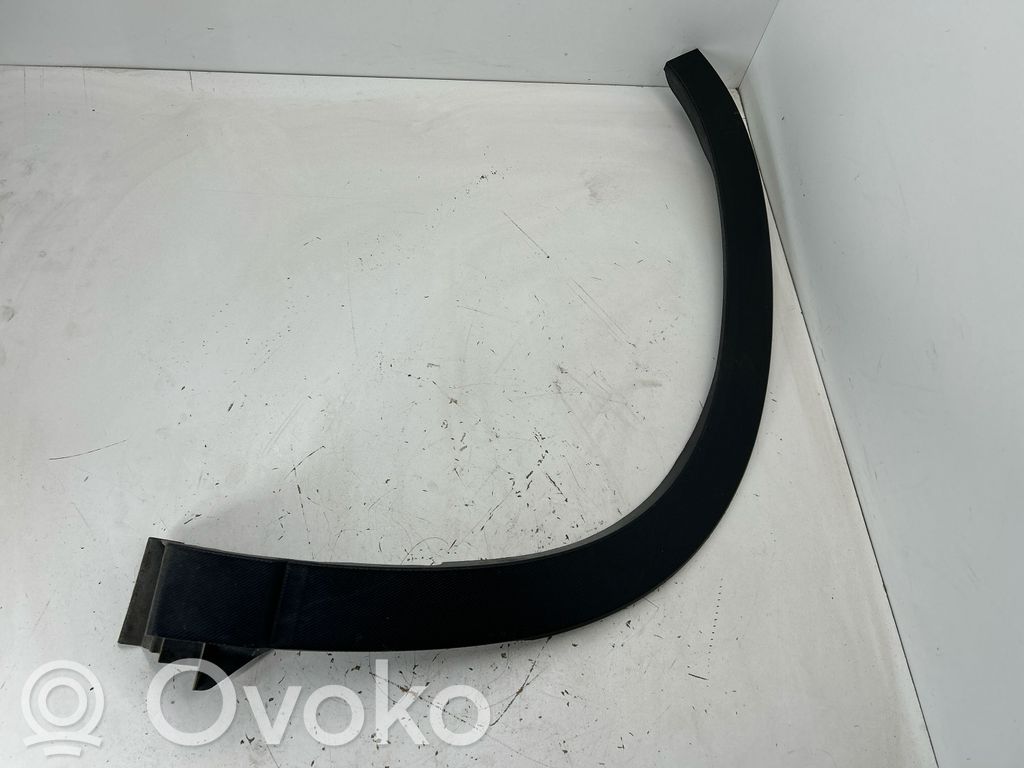 Subaru Forester SK Listwa błotnika przedniego 
