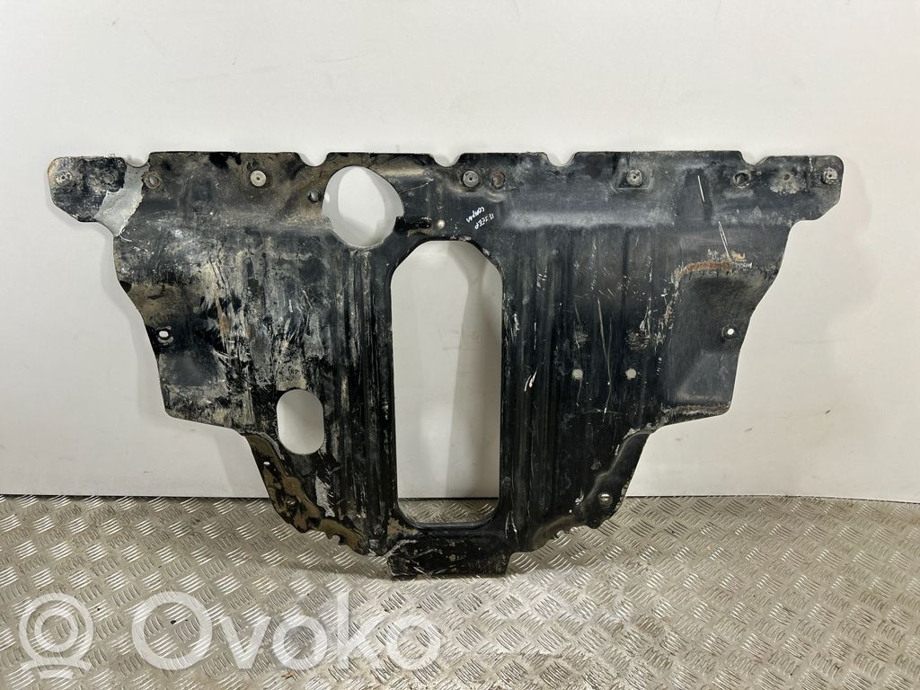 Osłona dolna silnika   68454521AA,68274490AA,68274490AB