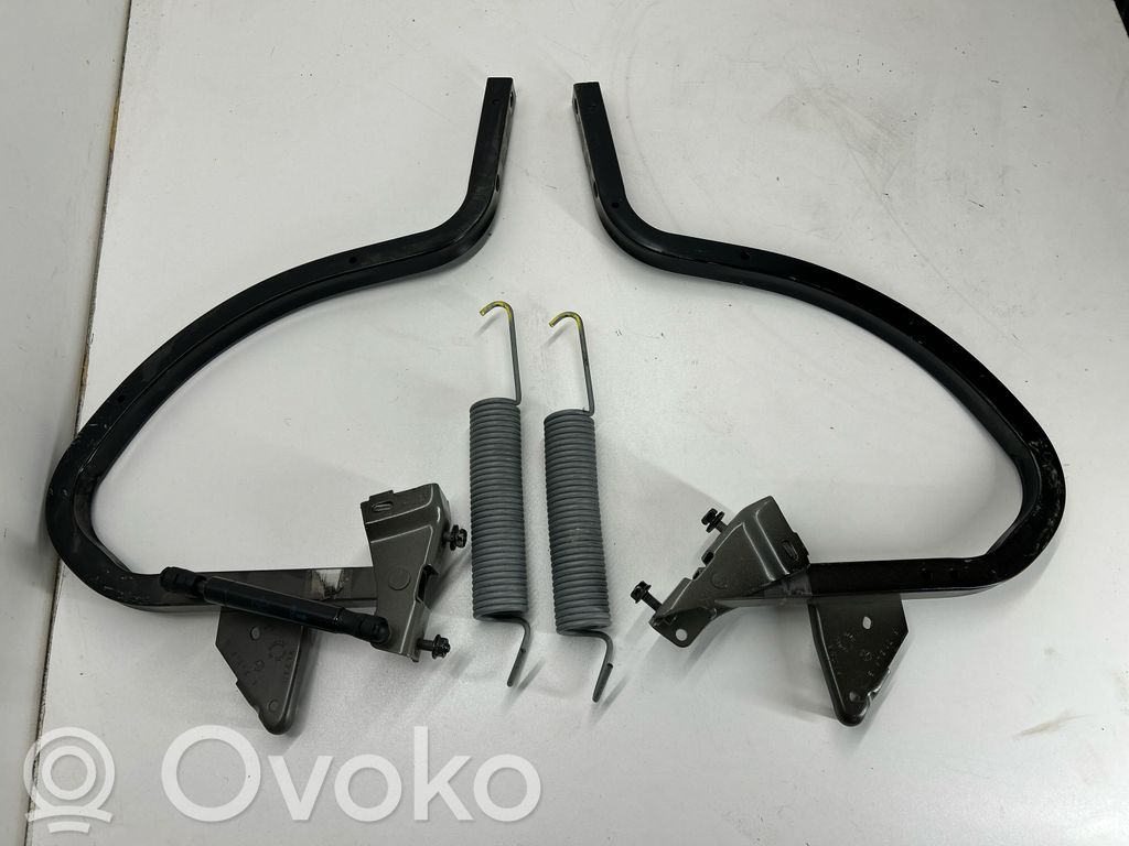 Dodge Charger Tailgate/trunk/boot hinge 