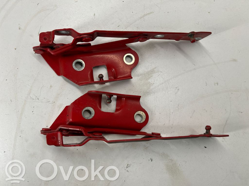 Tailgate/trunk/boot hinge   04589667AD,04589666AD