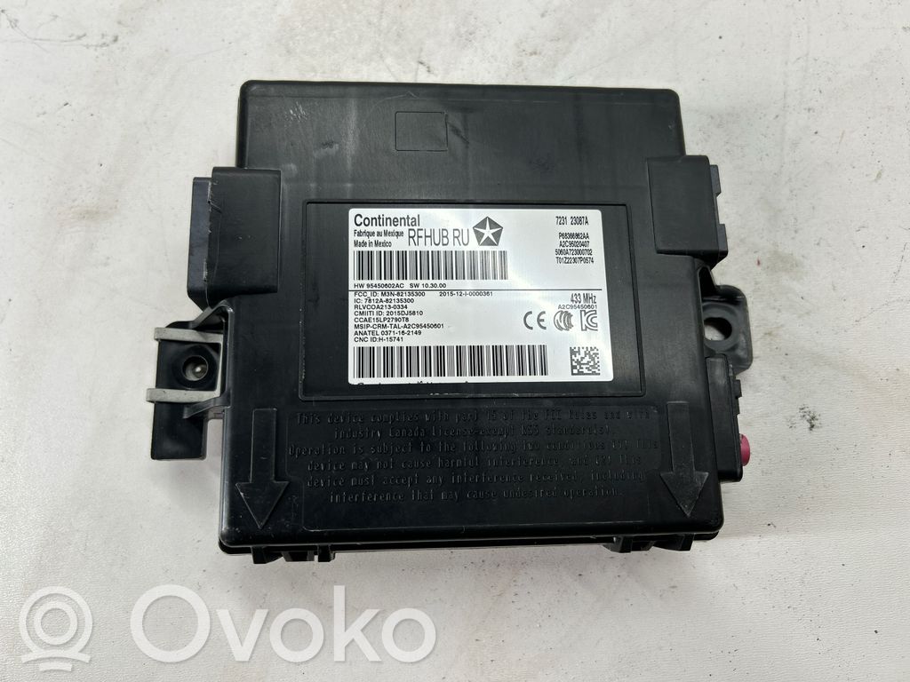 Chrysler Pacifica Beraktės sistemos KESSY (keyless) valdymo blokas/ modulis 