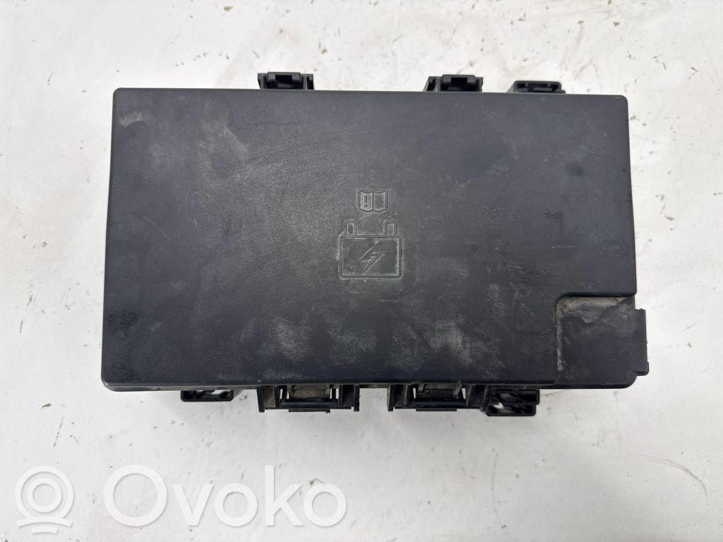 Dodge Durango Fuse box set 