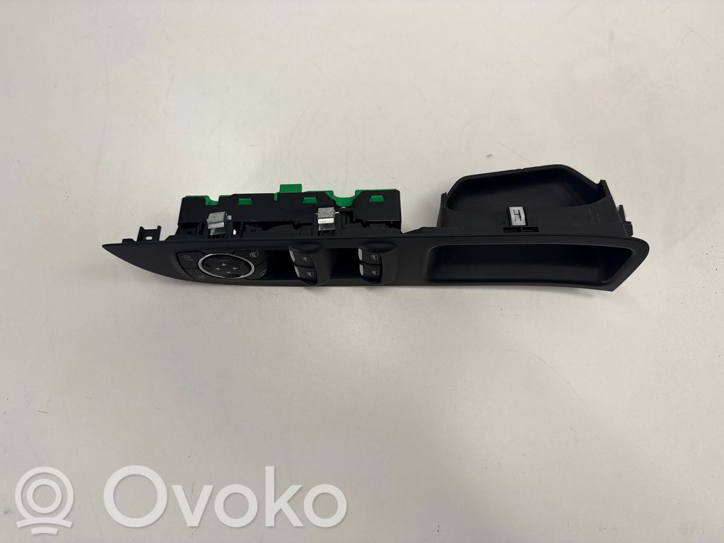 Ford Explorer V Electric window control switch 