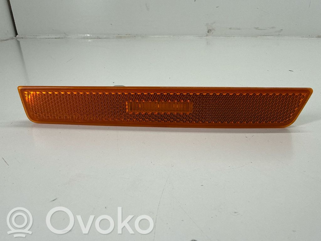 Dodge Challenger Reflector delantero 
