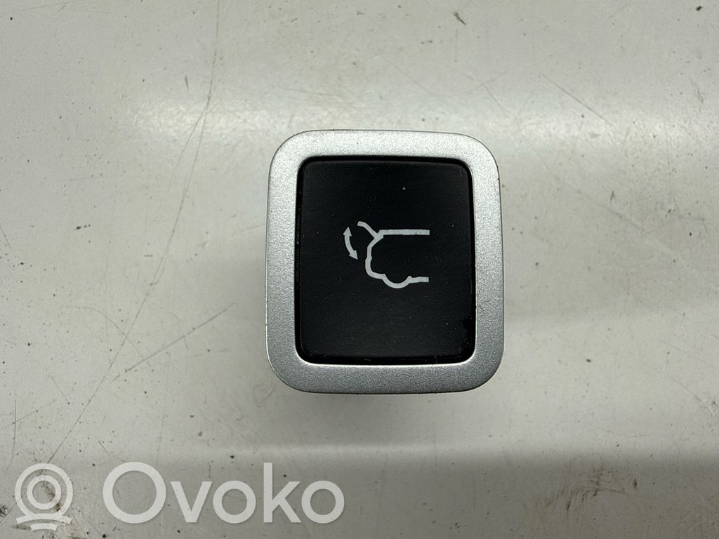 Chrysler Pacifica Interruptor para abrir la puerta trasera 