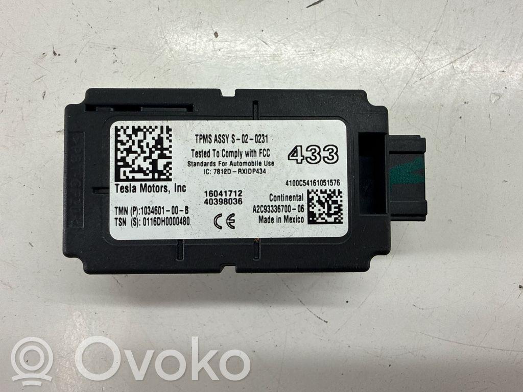 Tesla Model X Steuergerät Reifendruckkontrolle RDK 