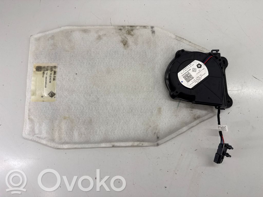 Chrysler Pacifica Sėdynės ventiliatorius/ putikas 
