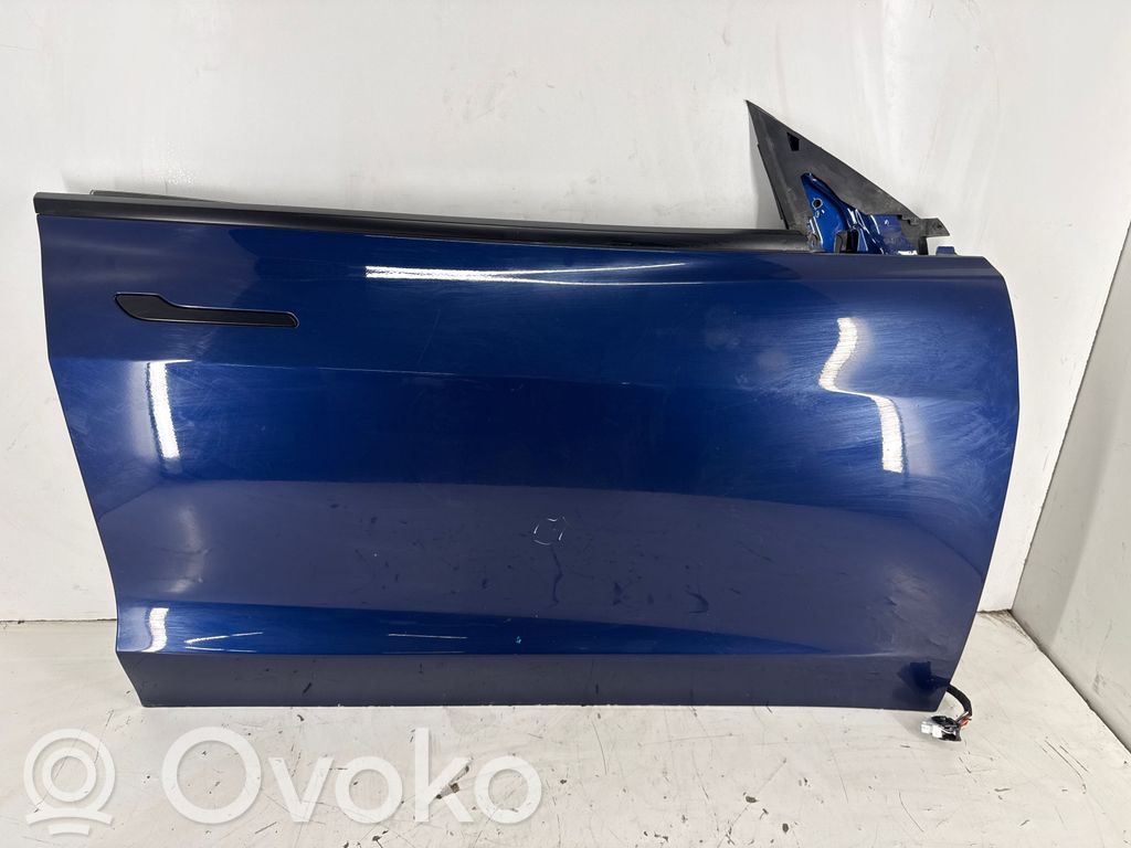 Tesla Model 3 Priekinės durys 