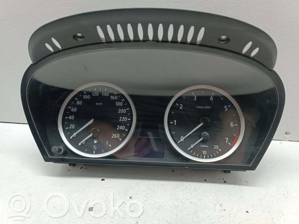 BMW 5 E60 E61 Speedometer (instrument cluster) 