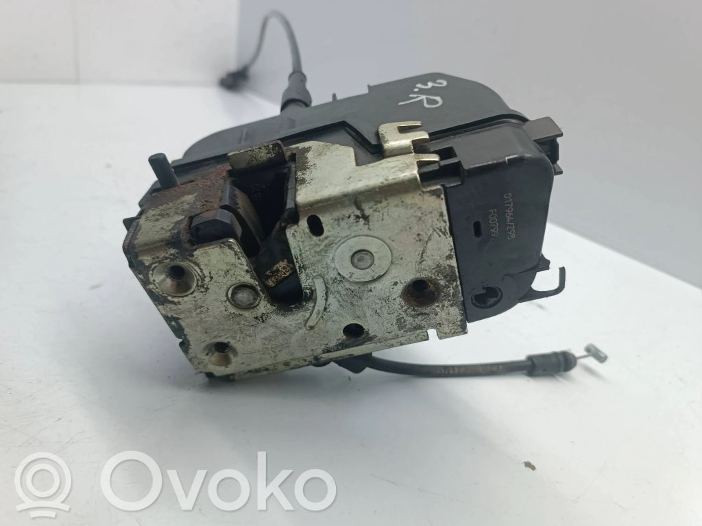 Renault Espace IV Takaoven lukko 