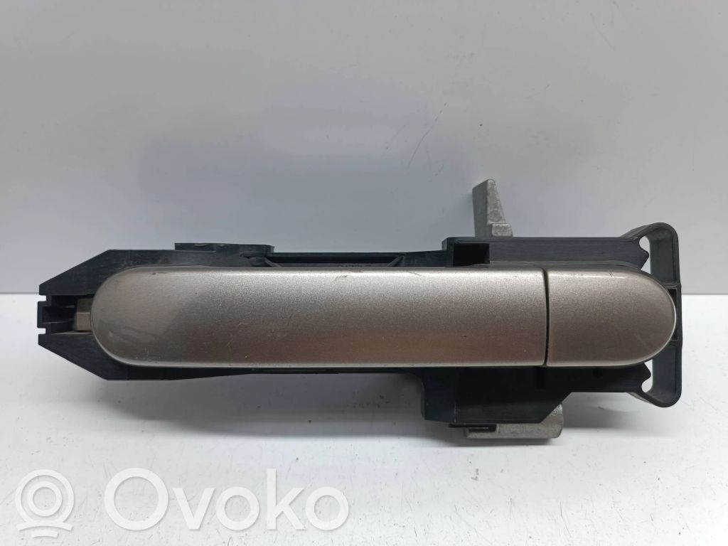 Manecilla externa puerta delantera   233323