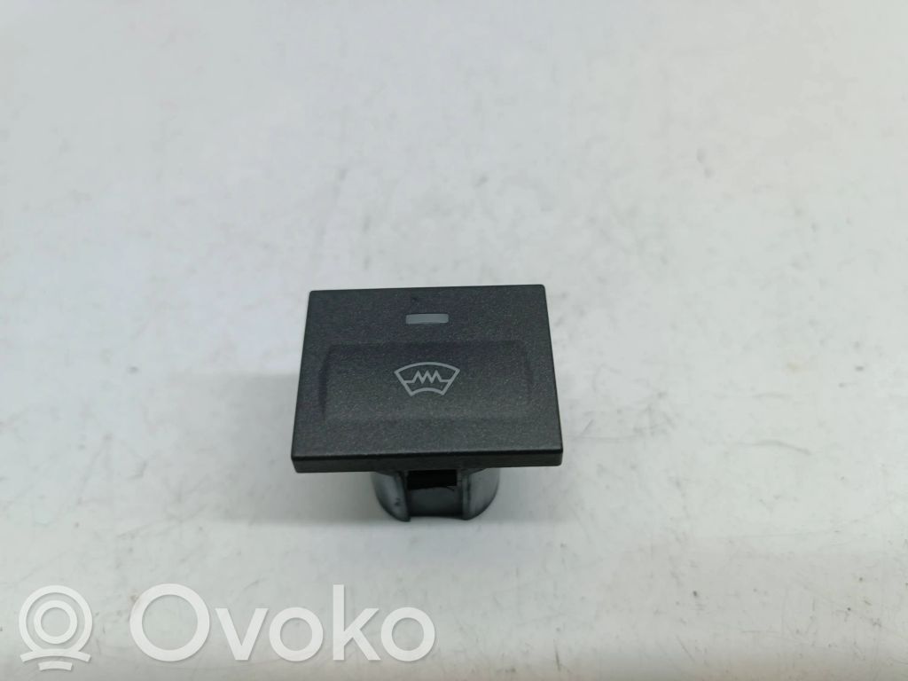 Ford Focus C-MAX Windscreen/window heater switch 