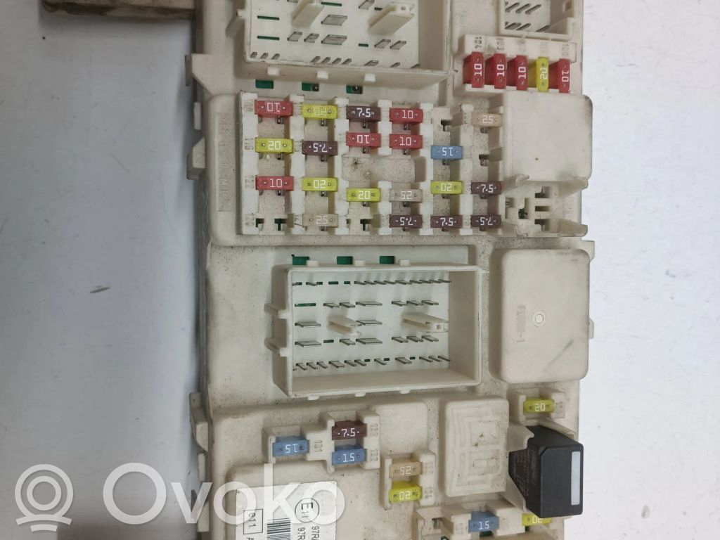 Fuse module   7M5T14A073DB,519243109,00012059