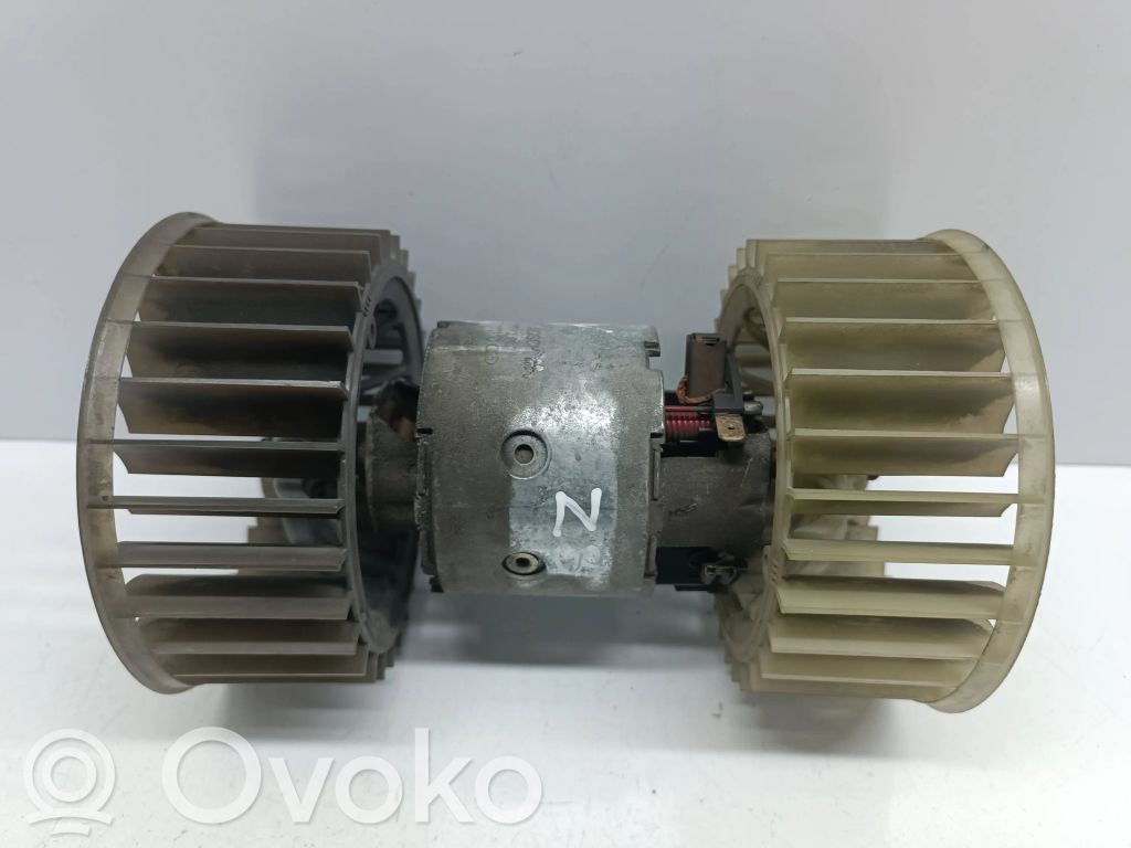 Lämmittimen puhallin   0130111110,DPD12V3267