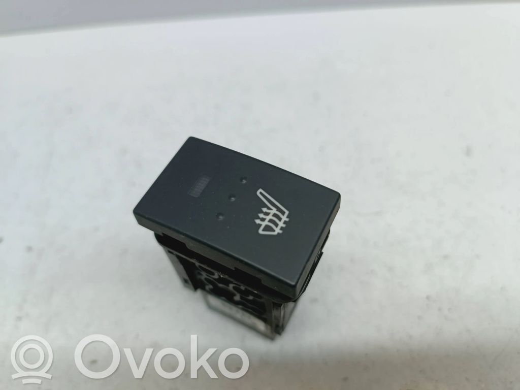 Mazda 3 I Seat heating switch 