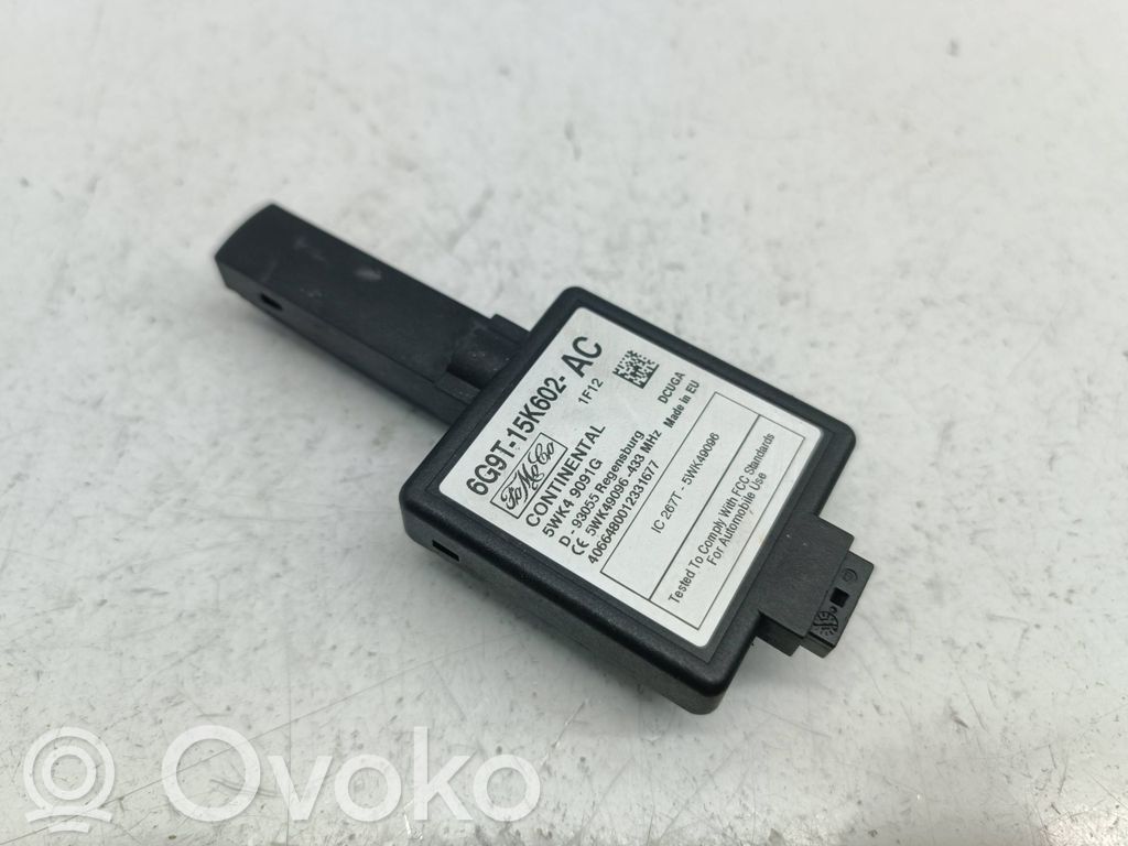 Ford Focus Antenas pastiprinātājs 