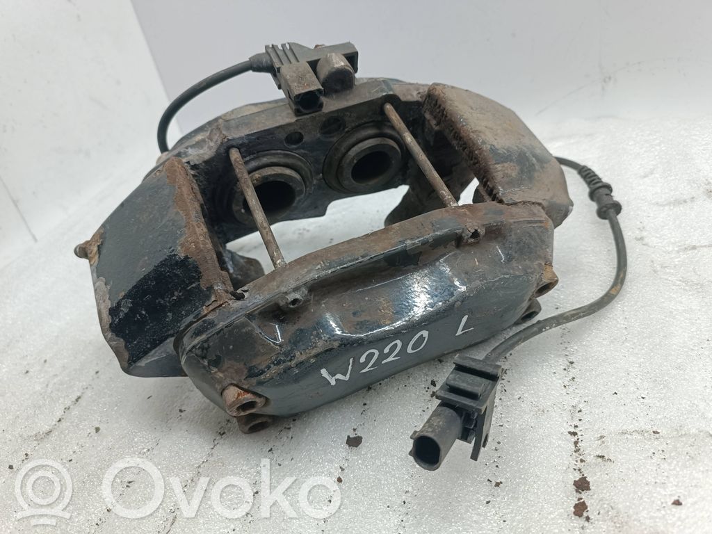 Mercedes-Benz S W220 Zacisk hamulcowy przedni 