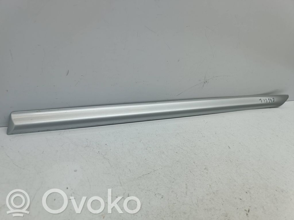 BMW 3 E46 Contur aripă spate 