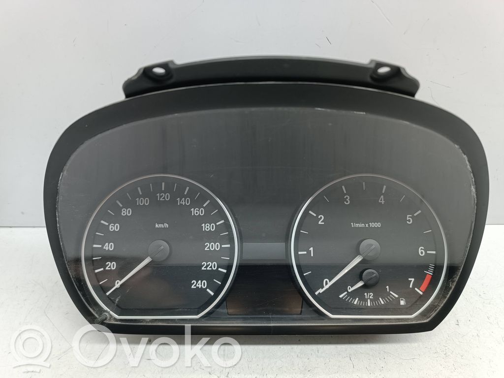 BMW 1 E81 E87 Spidometrs (instrumentu panelī) 