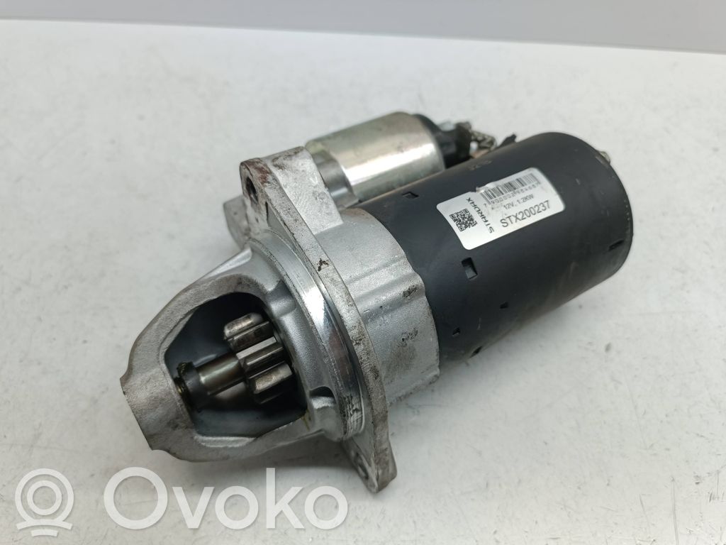 BMW 1 E81 E87 Starter motor 