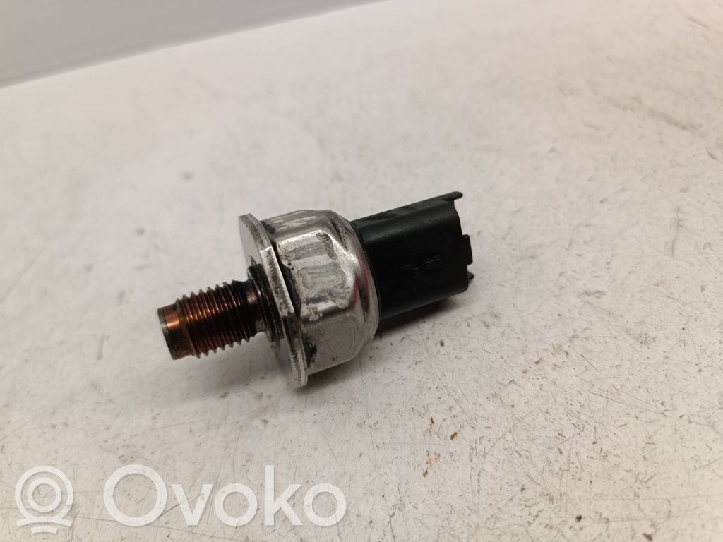 Ford Focus C-MAX Fuel pressure sensor 