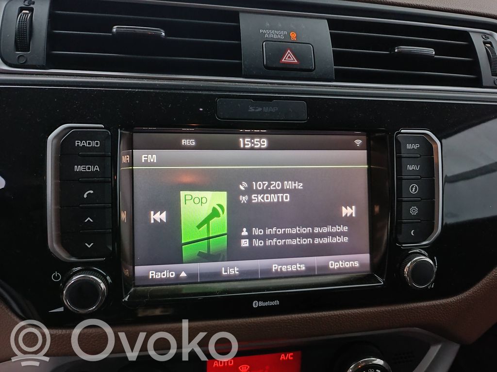 KIA Rio Radio/CD/DVD/GPS head unit 