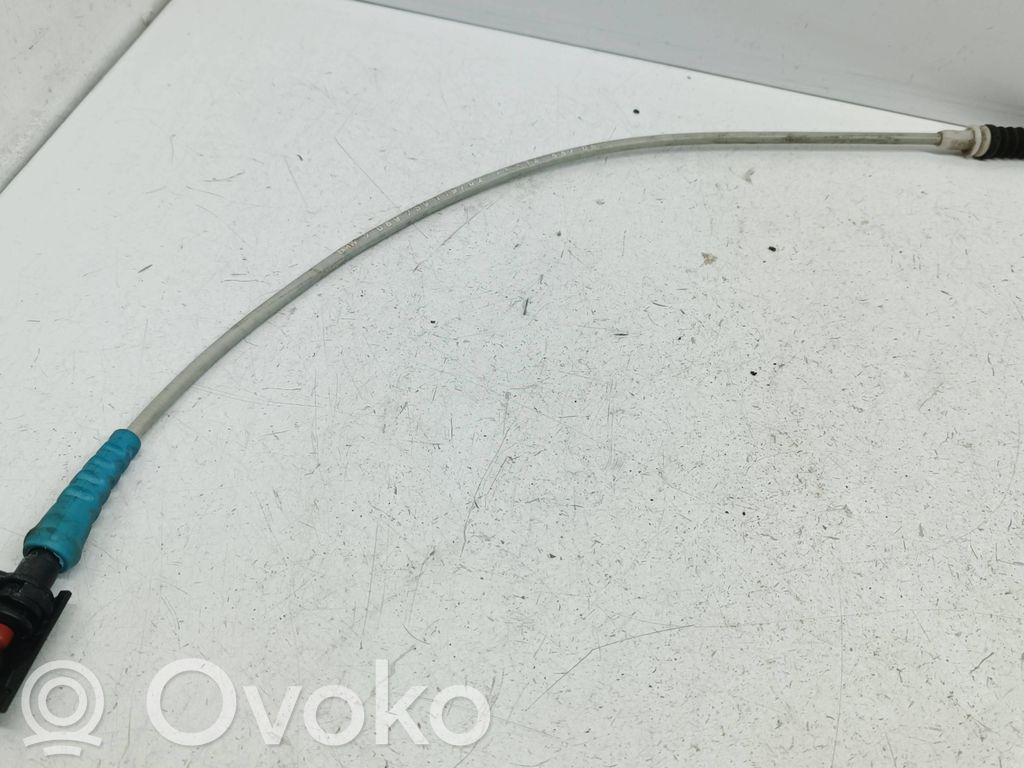 Línea de cable de puerta trasera   7069759