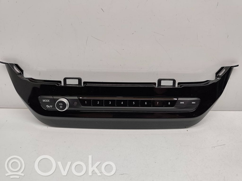 Head unit multimedia control   5A47C37,61315A47C37,5A47C3701