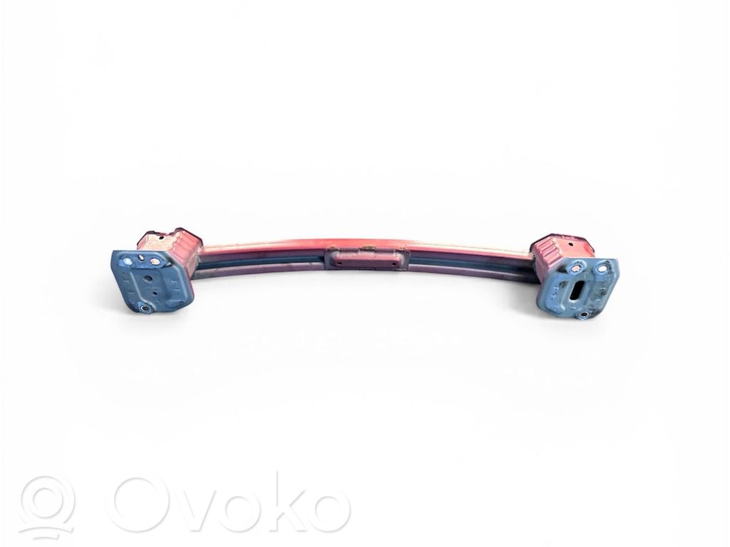 Volvo XC40 Aizmugurē bampera balka 