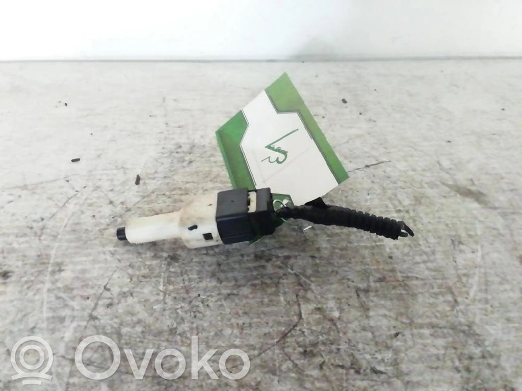 Peugeot 107 Jarrupolkimen anturin kytkin 