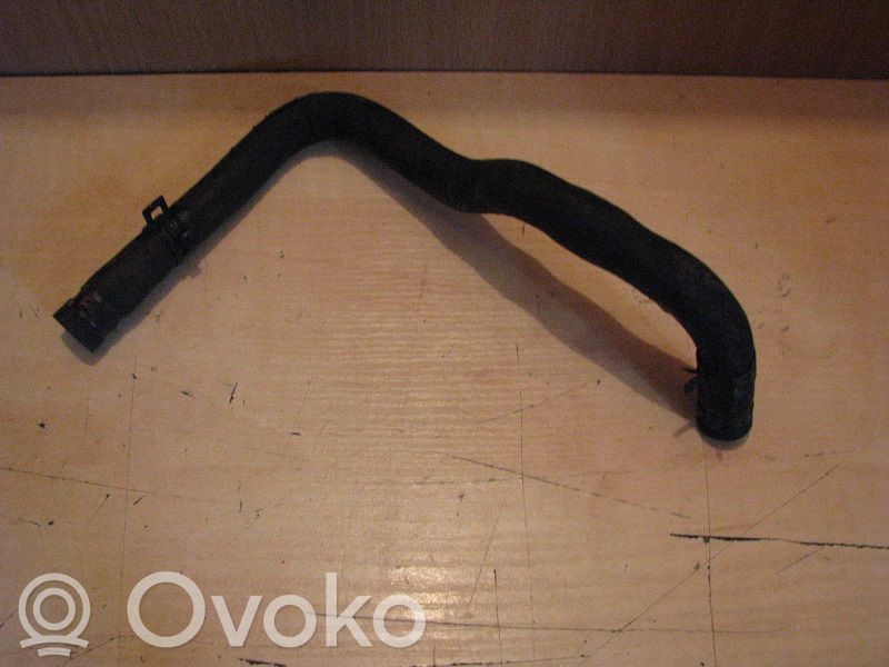 Engine coolant pipe/hose
