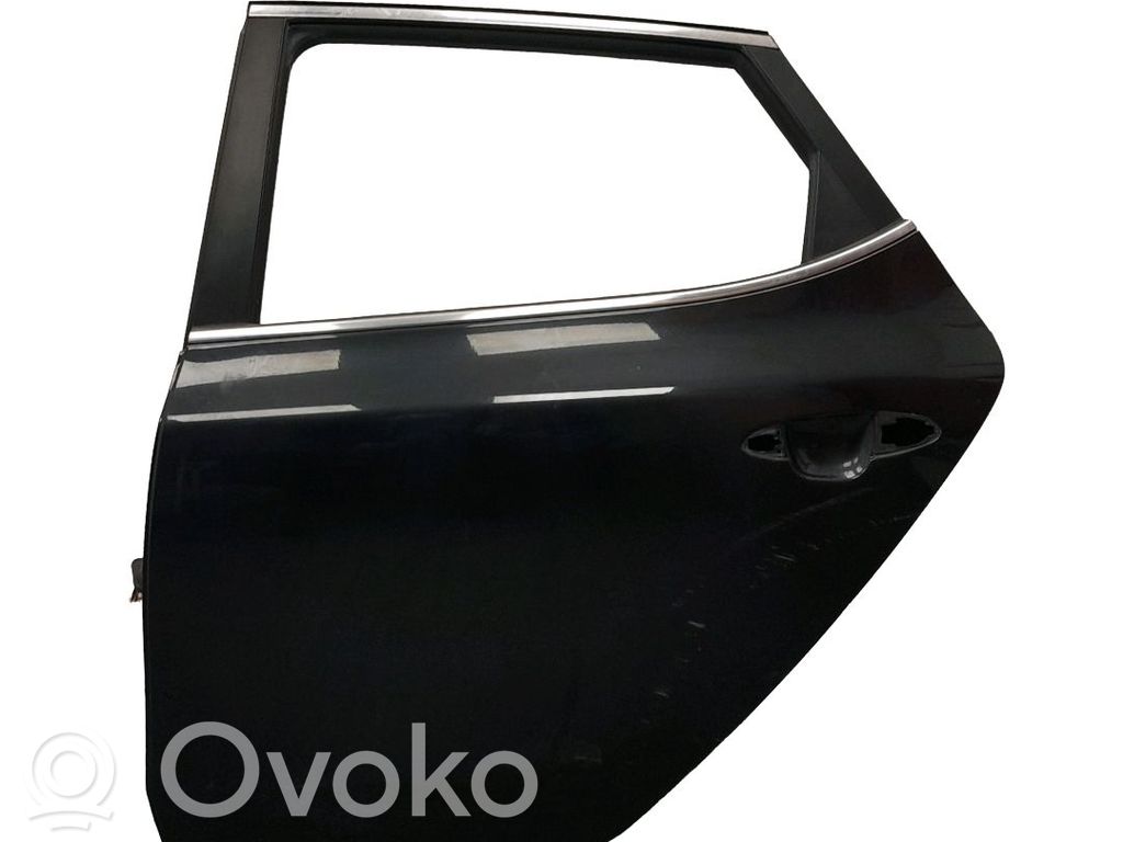 Puerta trasera   77003A2000