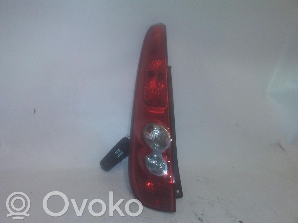 Takavalot   1383641