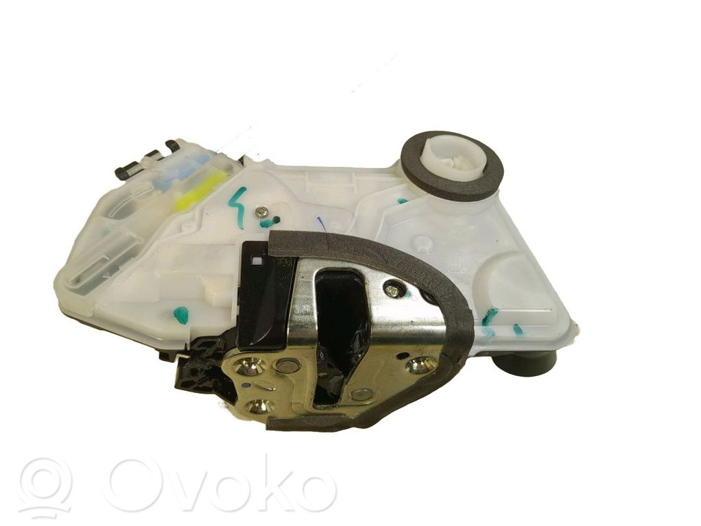 Toyota Corolla Cross Lock set 