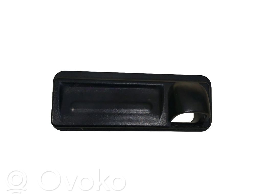 Tailgate/boot open switch button   81260H8410