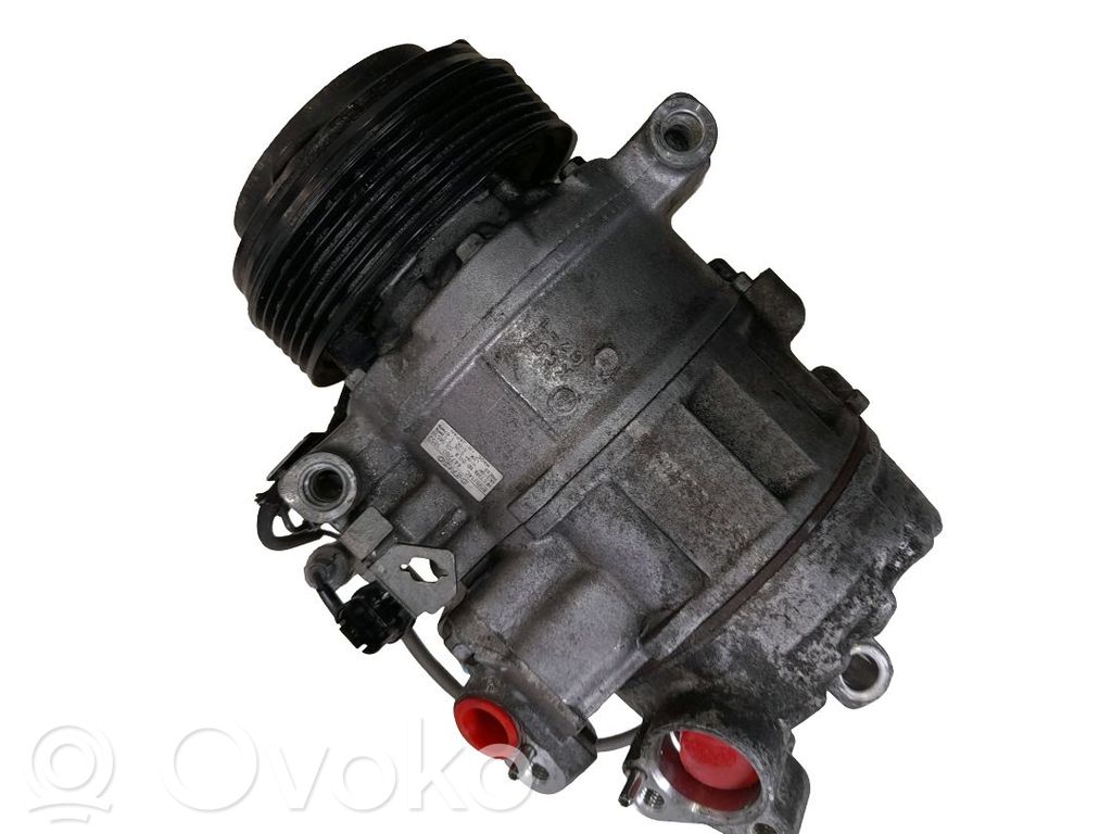 Ilmastointilaitteen kompressorin pumppu (A/C)   64526987862,4472601852