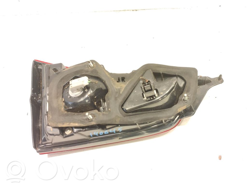 Nissan Qashqai Luci posteriori