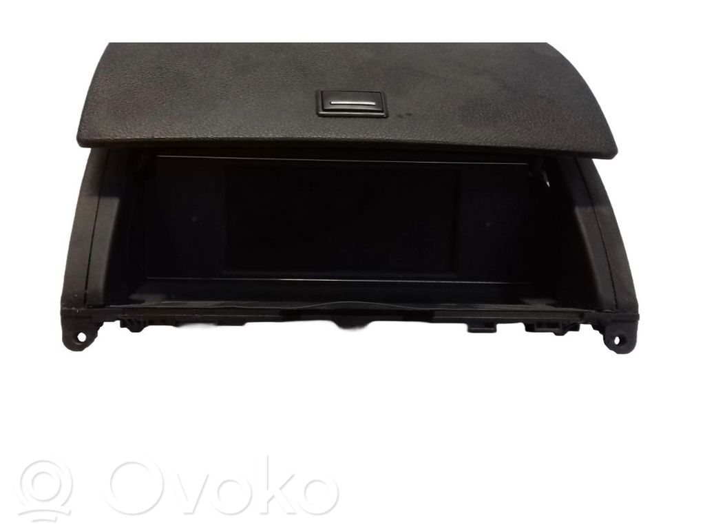 Mercedes-Benz C W204 Unité principale radio / CD / DVD / GPS 