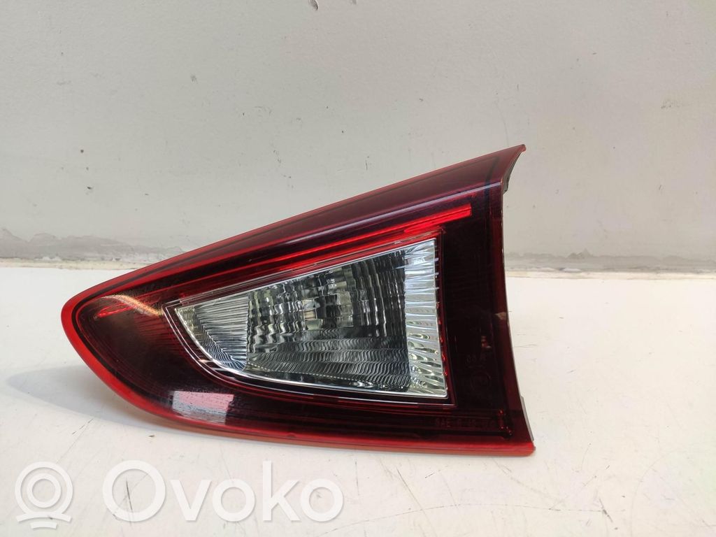 Luz trasera/de freno   DB5J513F0A