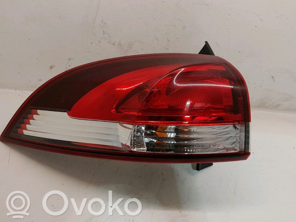 Renault Clio IV Luci posteriori