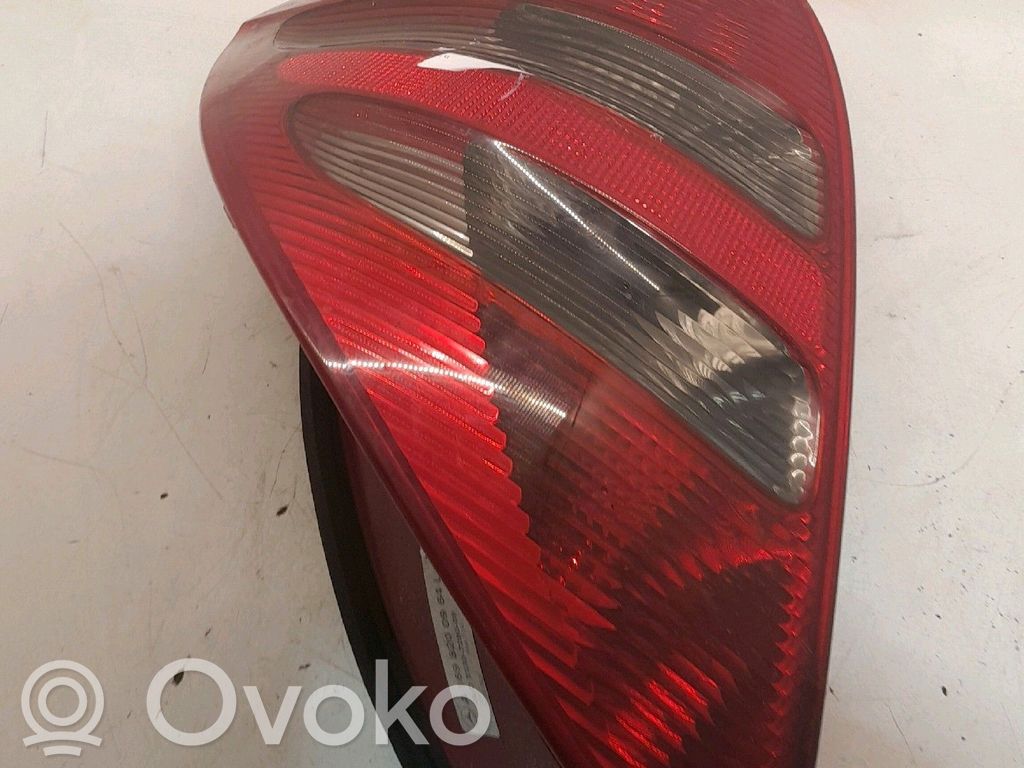 Mercedes-Benz A W169 Rückleuchte Heckleuchte 
