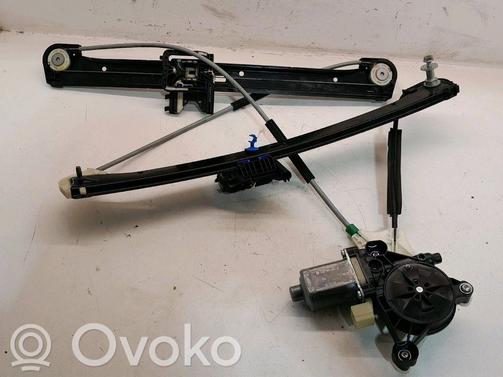Ford Fiesta Alzacristalli della portiera anteriore con motorino