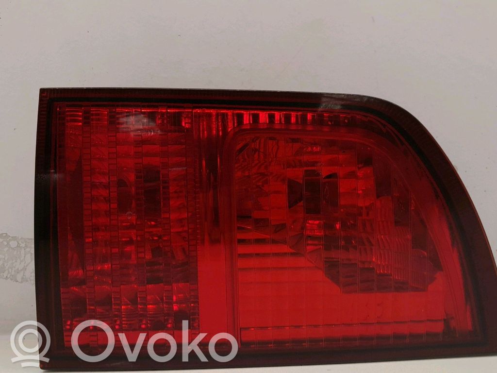SsangYong Kyron Luci posteriori