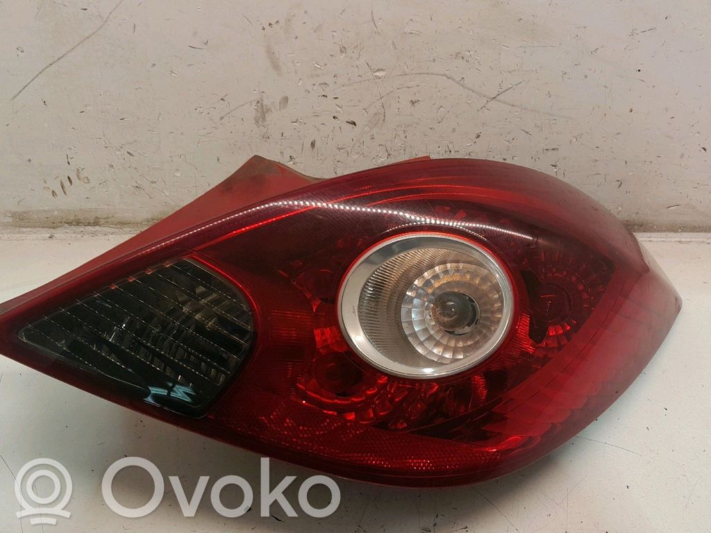 Opel Corsa D Lampa tylna