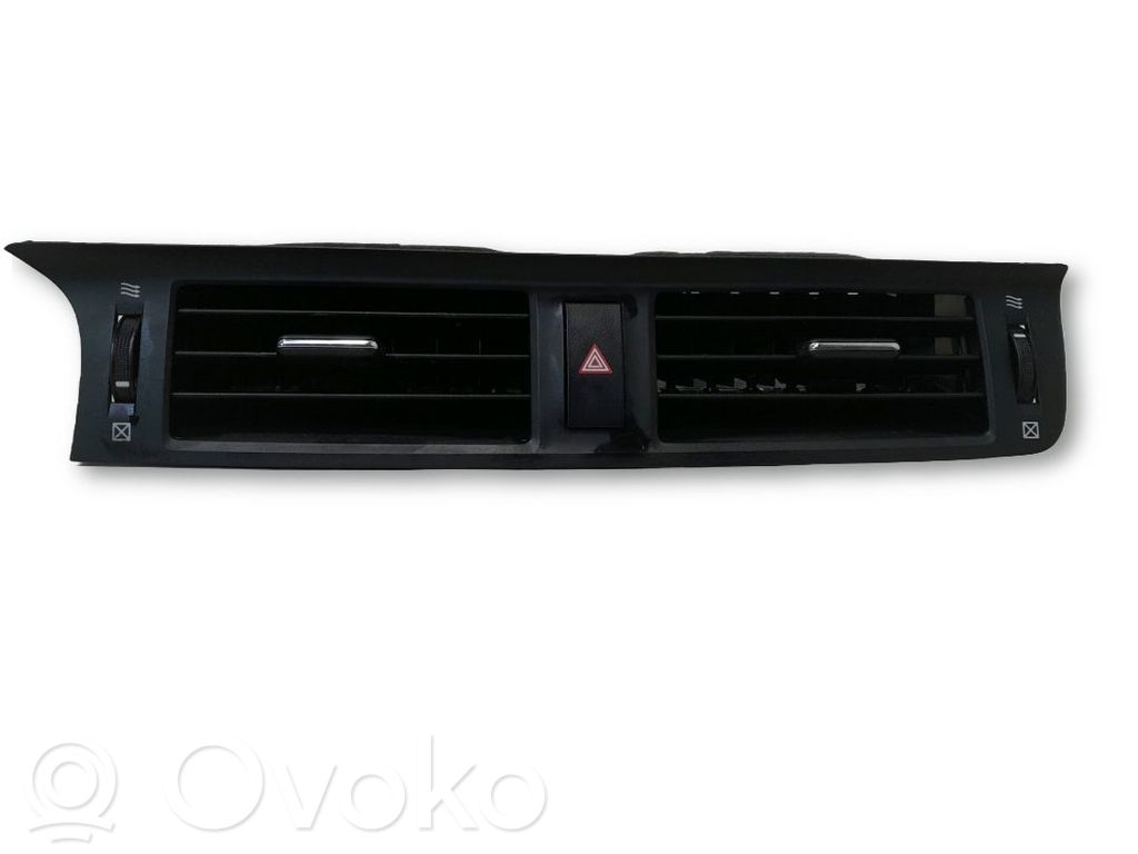 Lexus CT 200H Grilă ventilație centrală